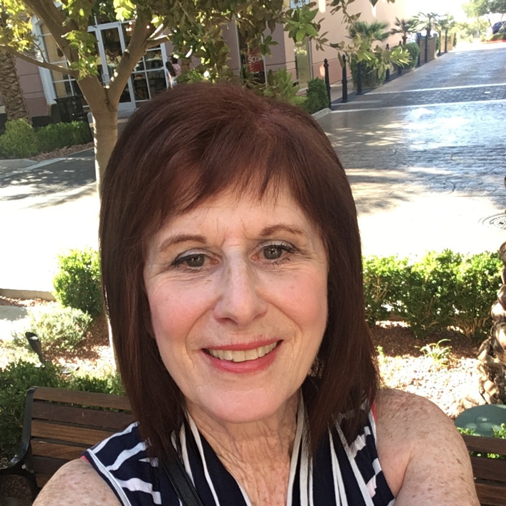 Meet your Posher, Cyndi